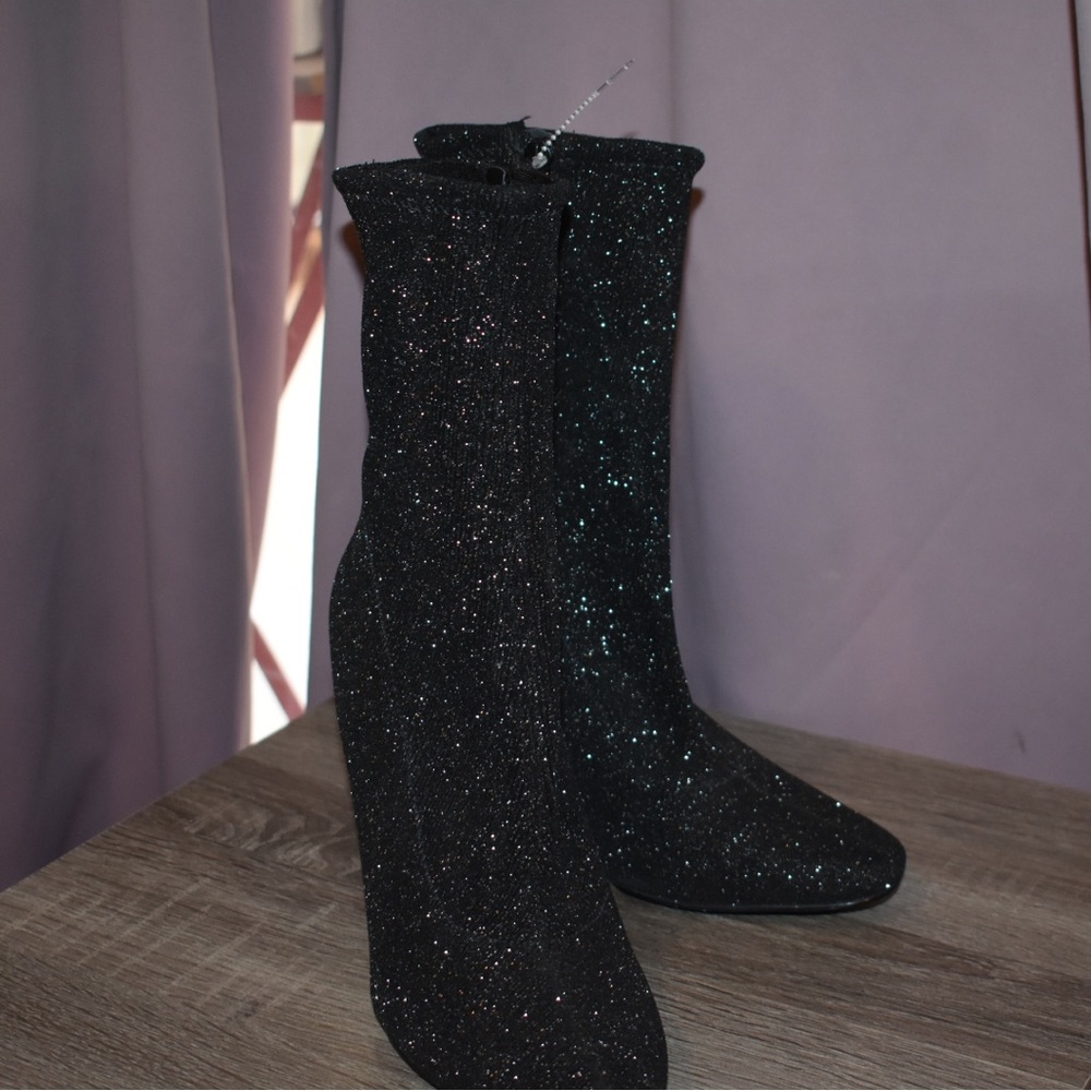 Kendall + Kylie Black/Glitter Ankle Booties Size 7 1/2